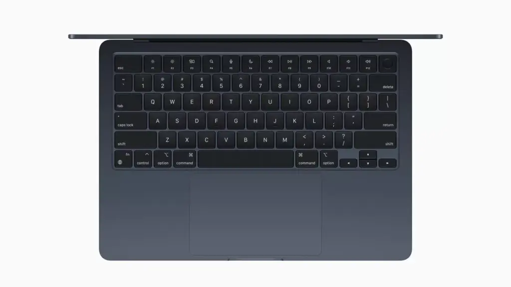 Apple-MacBook-Air-M3-6