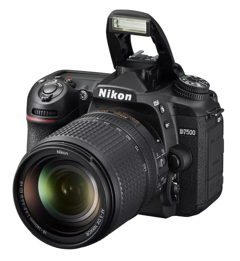 Nikon D7500