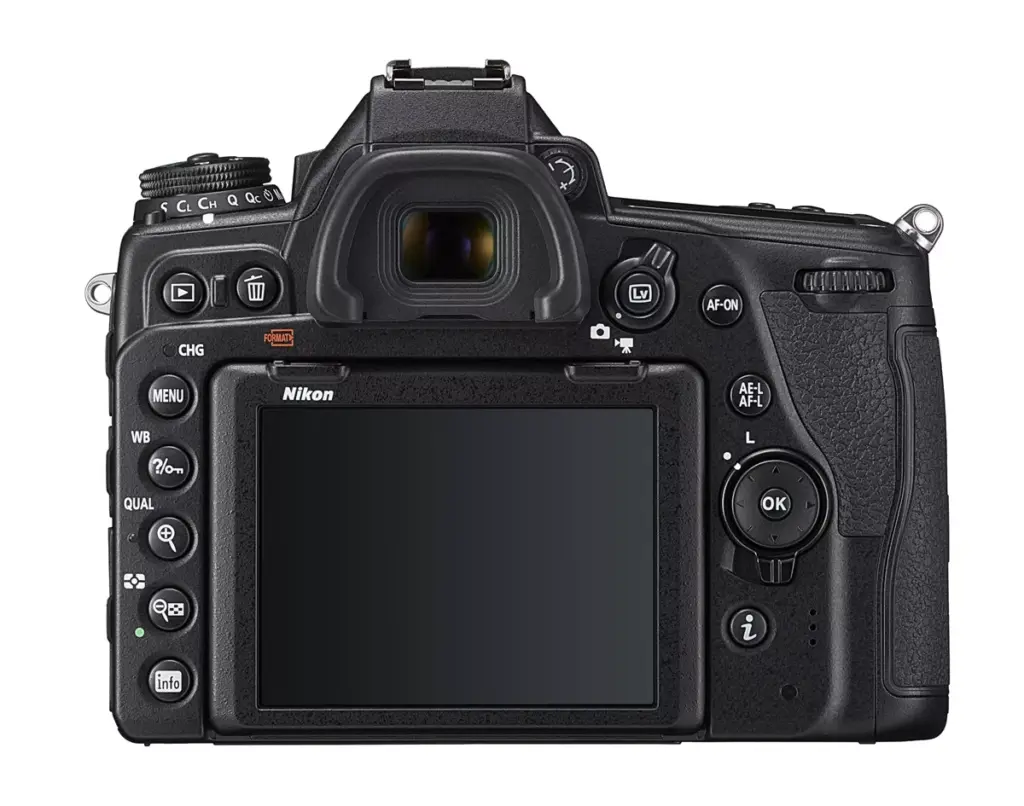 Nikon D780